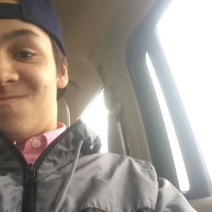 Meet your Posher, Christian